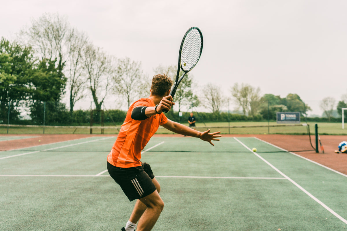 Auf dem Platz für Gesundheit und Glück: Die Vorteile von Tennis für Körper und Geist