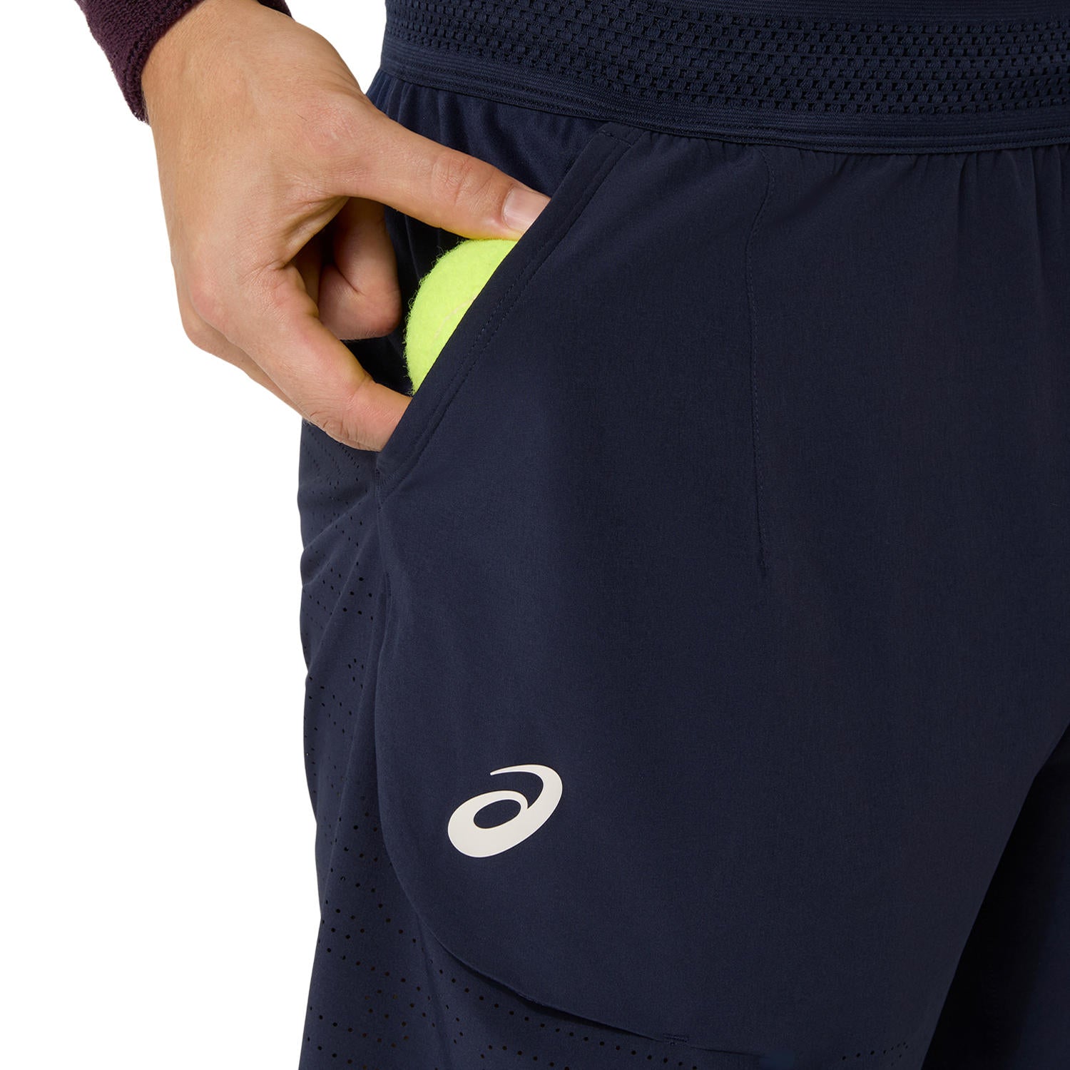 Short homme bleu marine découpé au laser de 18 cm