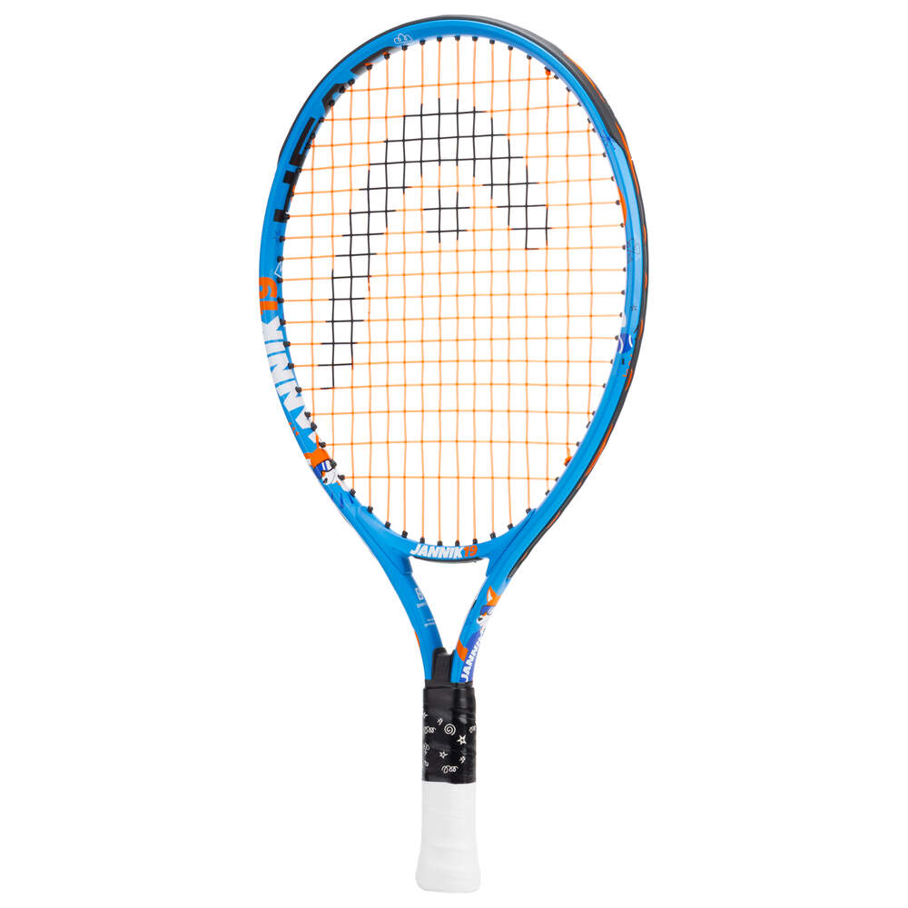 Jannik, 19 ans, raquette de tennis pour enfants