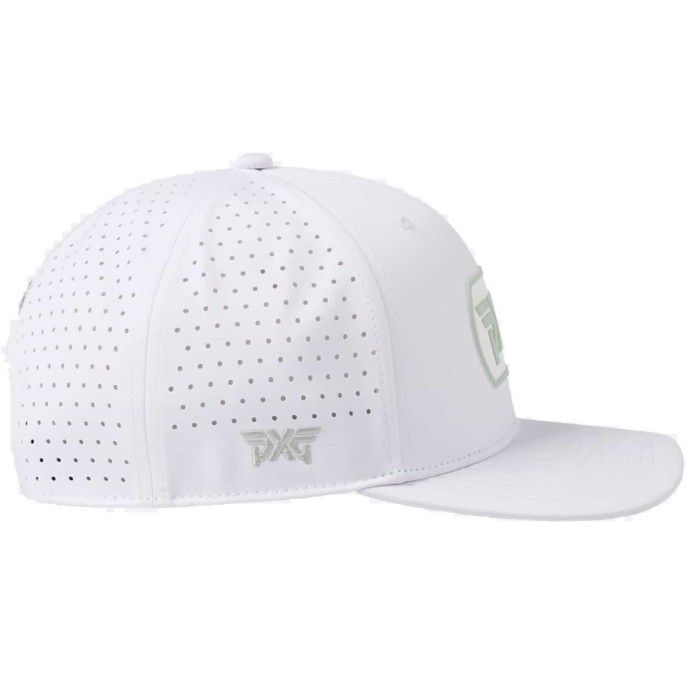 Dog Tag Structured Low Crown Snapback Cap Weiss/Grün