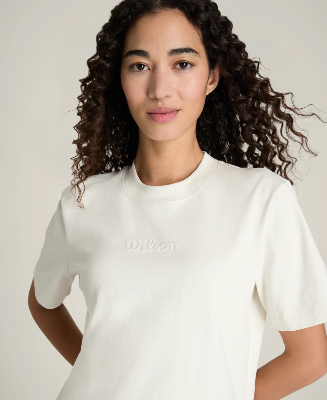 T-shirt da donna moderna color crema