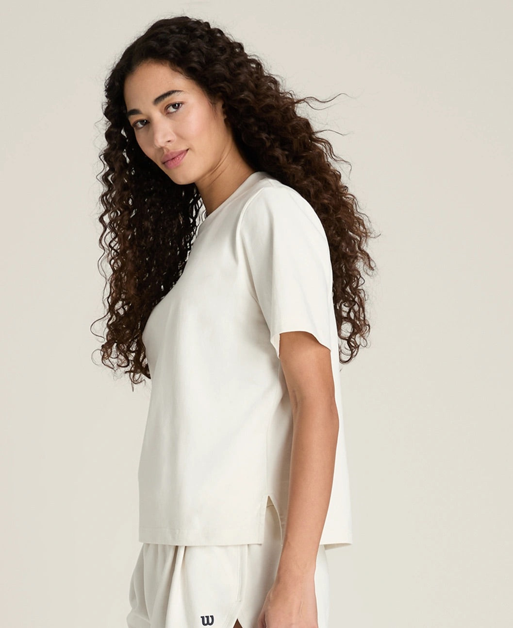 T-shirt da donna moderna color crema