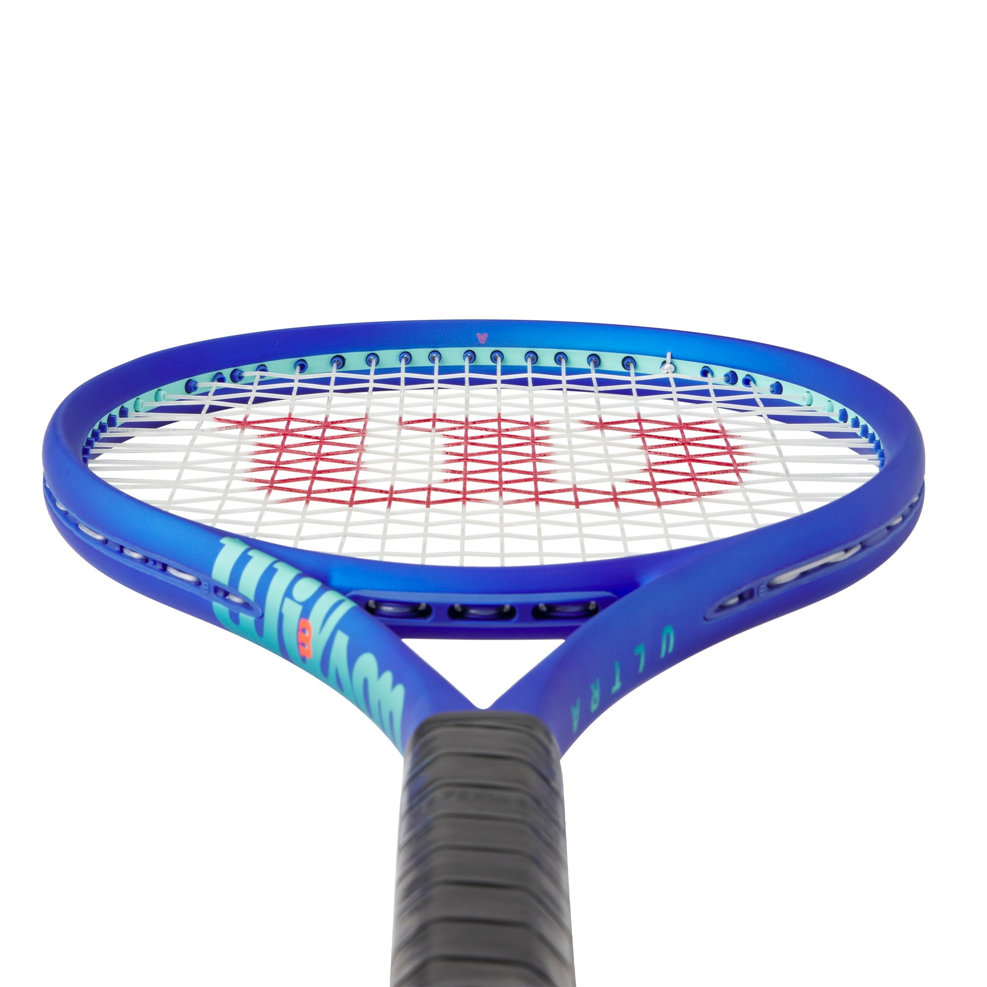 Ultra 100 V5 test racket