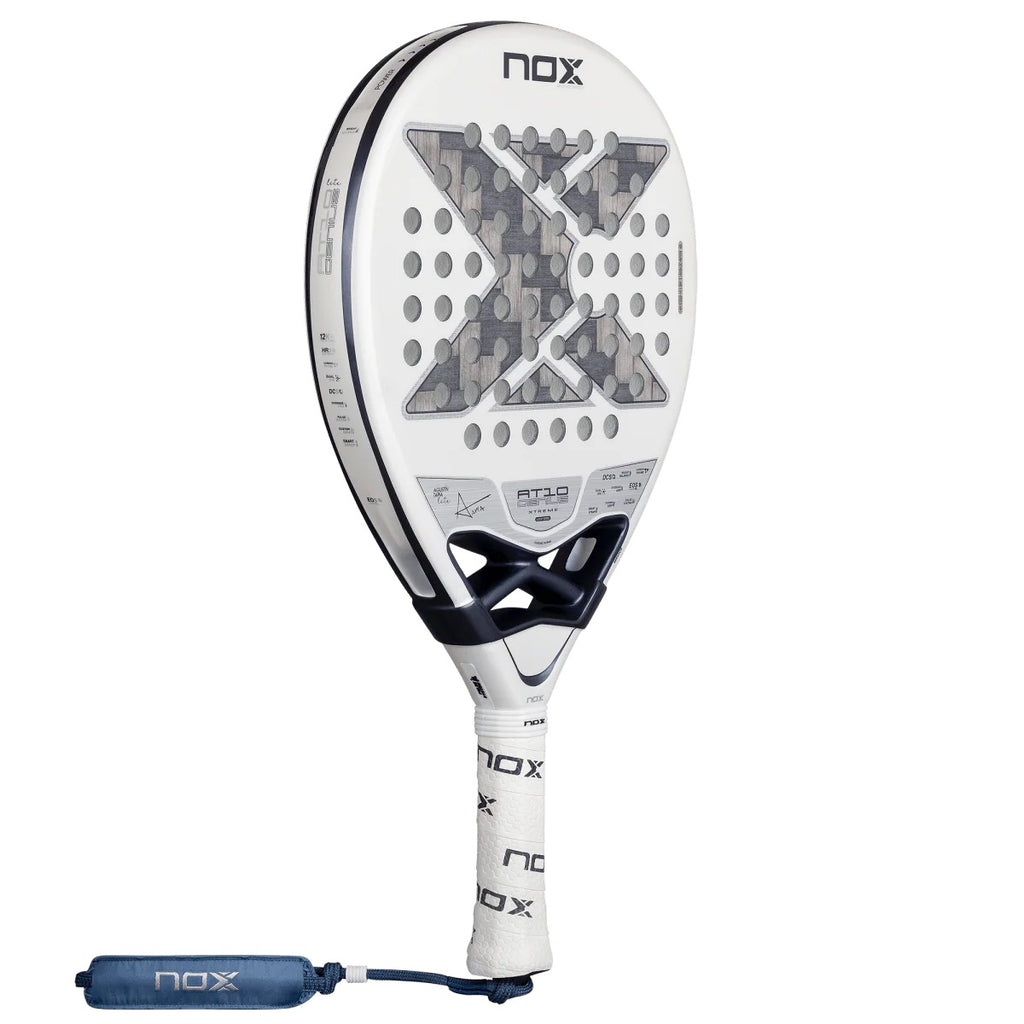 Raquette de padel AT10 Genius 12K Alum XTREM LITE 2026 par Agustin Tapia