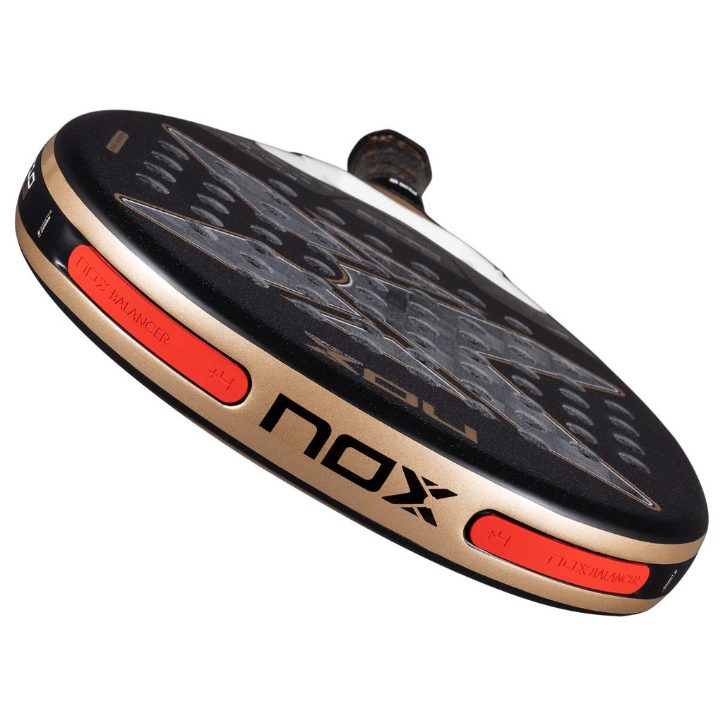 Raquette de padel AT10 LUXURY GENIUS 18K ALUM 2026 par Agustin Tapia