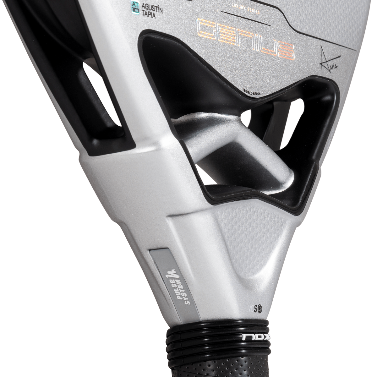 Genius 12K Alum XTREM by Agustín Tapia 2027 Padelschläger