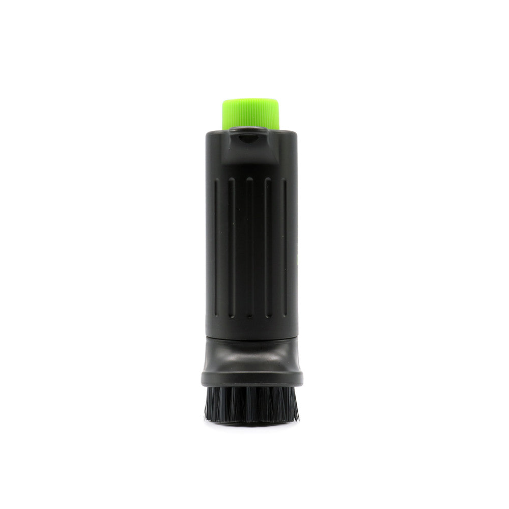 Wasserbürste mit Magnetclip