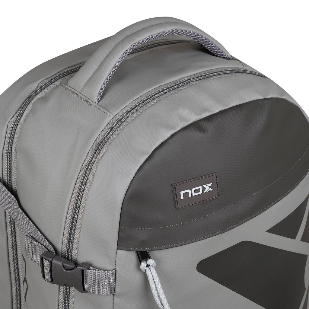 AT10 Team Backpack Grey