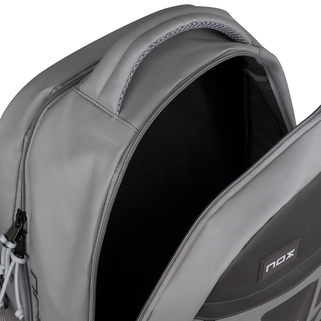 AT10 Team Backpack Grey